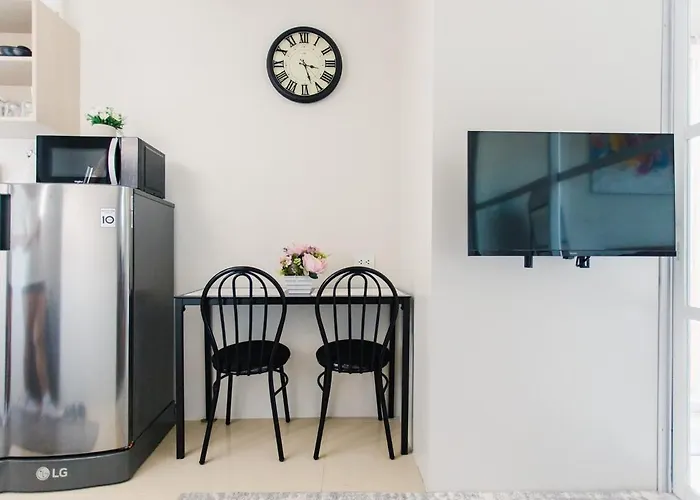 Apartment 1-br With Pool, Balcony, Close To It Park