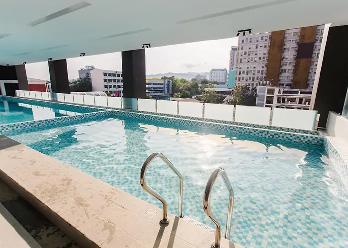 1-br With Pool, Balcony, Close To It Park Apartment Cebu